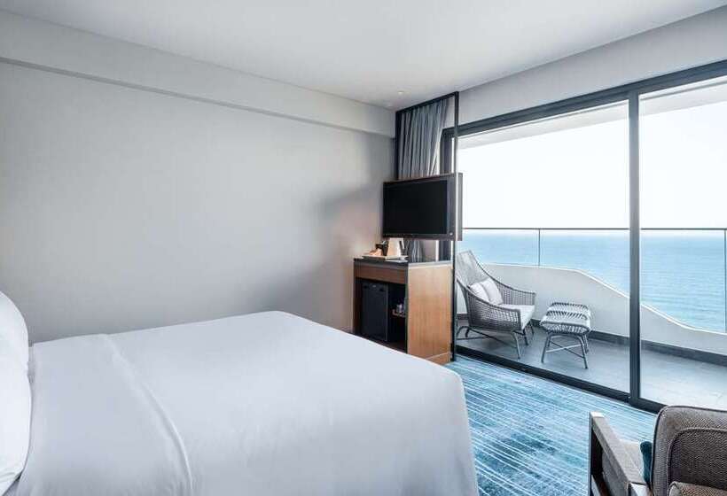 اتاق دلوکس با تخت کینگ و چشم‌انداز, Parc 55 San Franciscoa Hilton