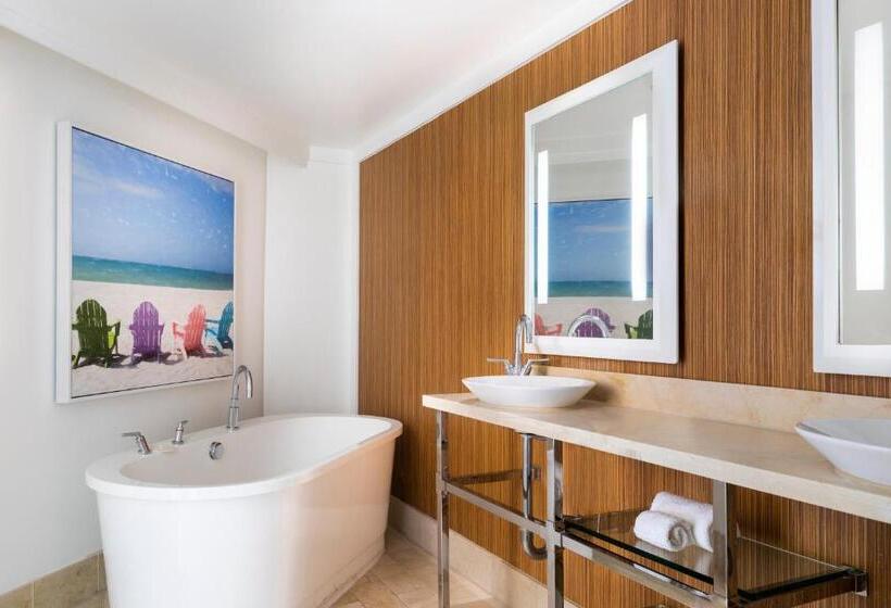 Standard Studio King Bed, Riviera Resort Palm Springs