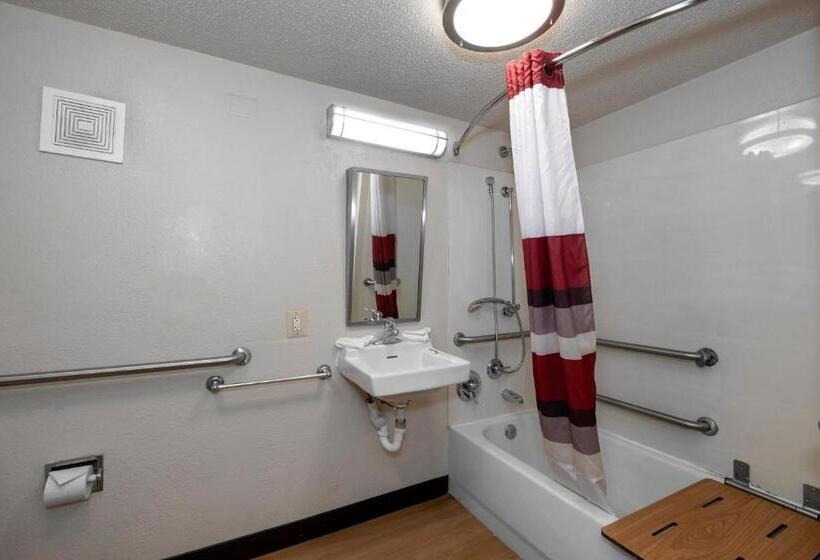 Номер Стандарт Кровать Кинг Адаптированный для Инвалидов, Red Roof Inn Washington Dc  Lanham