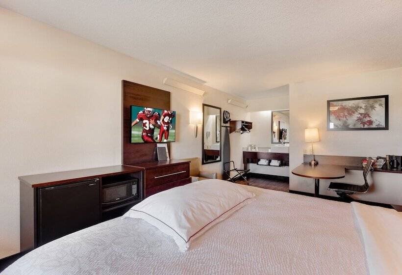 Номер Премиум, Super 8 By Wyndham Deerfield   Northbrook