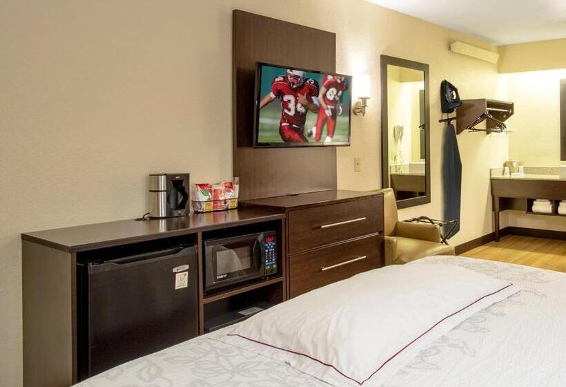 Номер Премиум, Red Roof Inn Plus+ Secaucus   Meadowlands