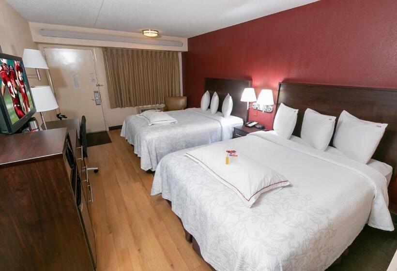 Номер Премиум, Red Roof Inn Plus+ Secaucus   Meadowlands