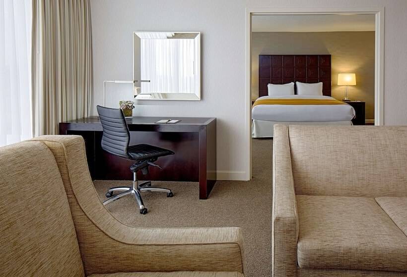 Люкс Повышенной Комфортности, Doubletree By Hilton Hotel Houston   Greenway Plaza