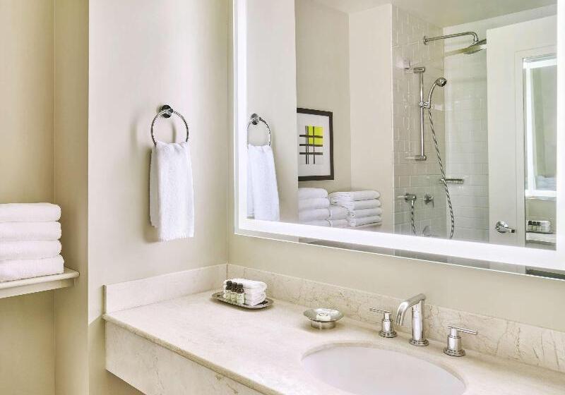 디럭스 룸 킹사이즈 침대, Grand Bay Hotel San Francisco