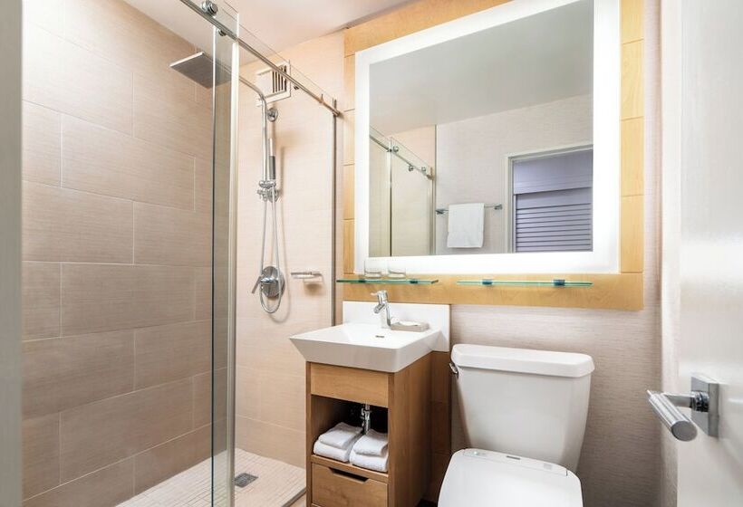 اتاق استاندارد با 2 تخت دوبل, Moana Surfrider, A Westin Resort & Spa, Waikiki Beach