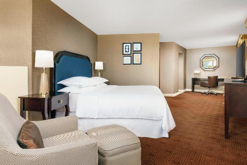 Стандартный Номер Кровать Кинг, Sheraton Baltimore North