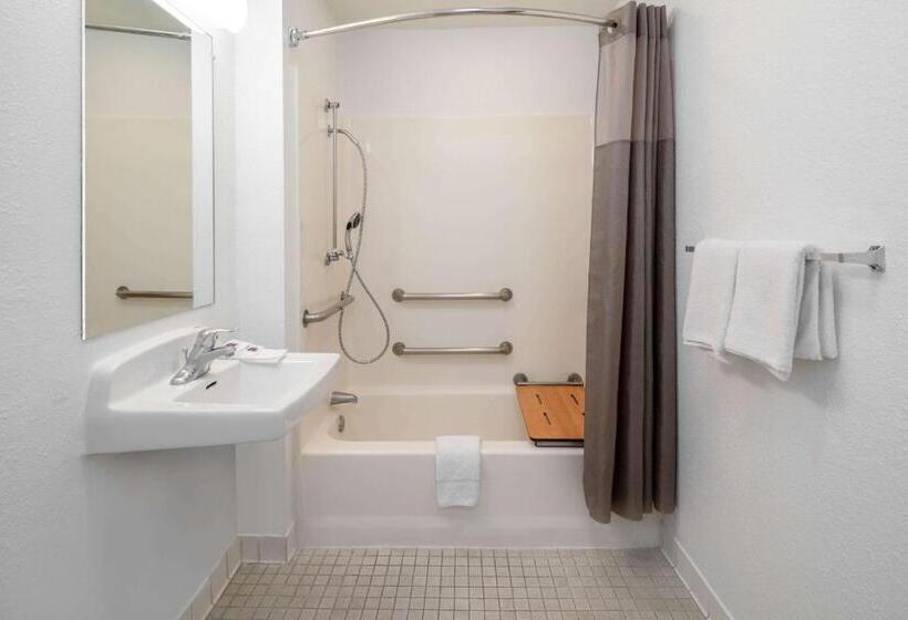 장애인을 위한 스탠다드 룸, Motel 6ventura, Ca  South
