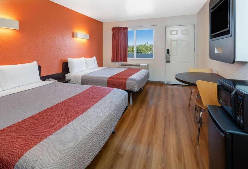 4인용 스탠다드 룸, Motel 6ventura, Ca  South