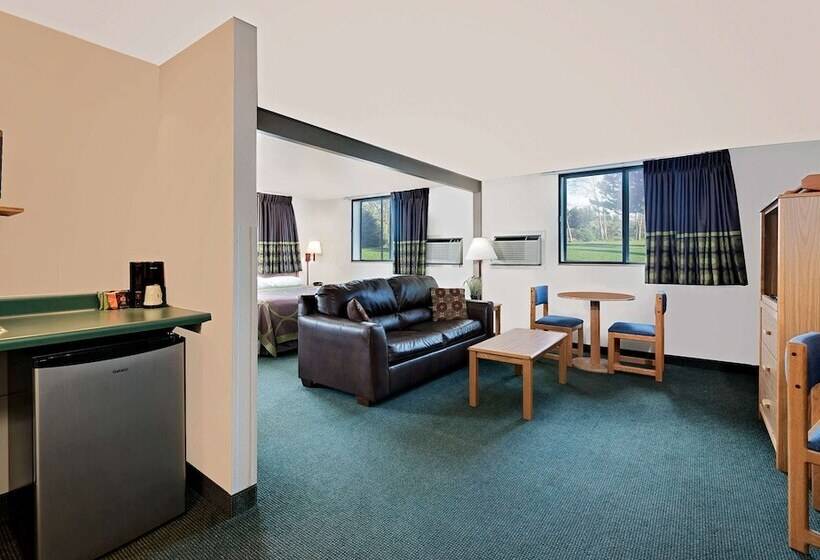 استودیوی استاندارد با تخت دوبل, Super 8 By Wyndham Spearfish