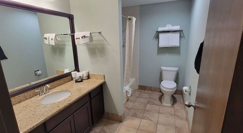 バルコニー付スイート, Best Western Plus Ahtanum Inn