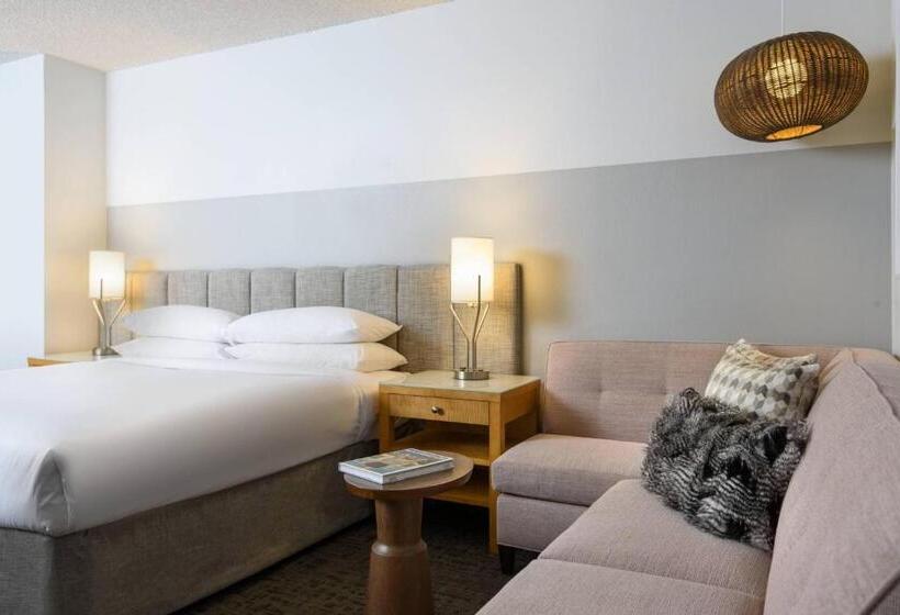 اتاق استاندارد با تخت بزرگ, Renaissance Palm Springs