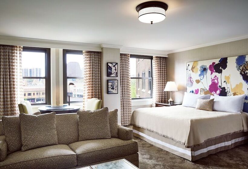 스탠다드 스튜디오 더블 침대, The Raphael Hotel, Autograph Collection