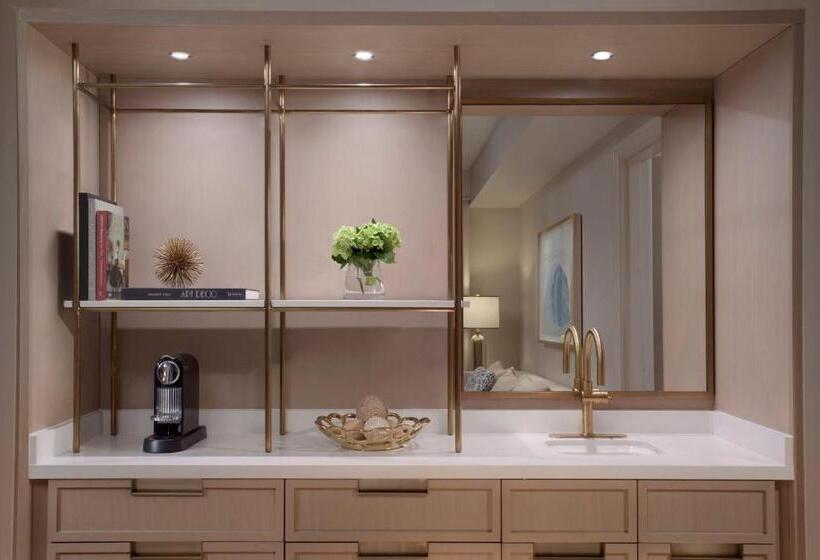 两卧家庭套房, The Ritzcarlton, Naples