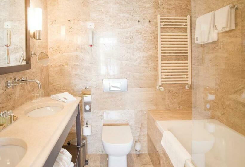 ویلای سوپریور 1 خوابه, Excelsior