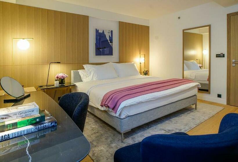 Cameră Deluxe cu Vedere la Mare cu Balcon, Excelsior