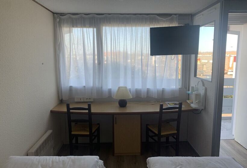 اتاق استاندارد, Greet Hotel Chatellerault