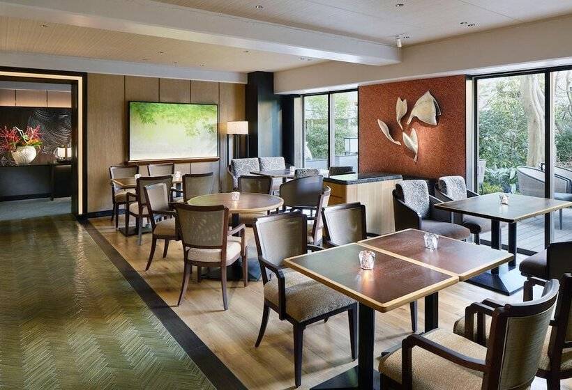 Полулюкс Клуб, Grand Prince Hotel Shin Takanawa
