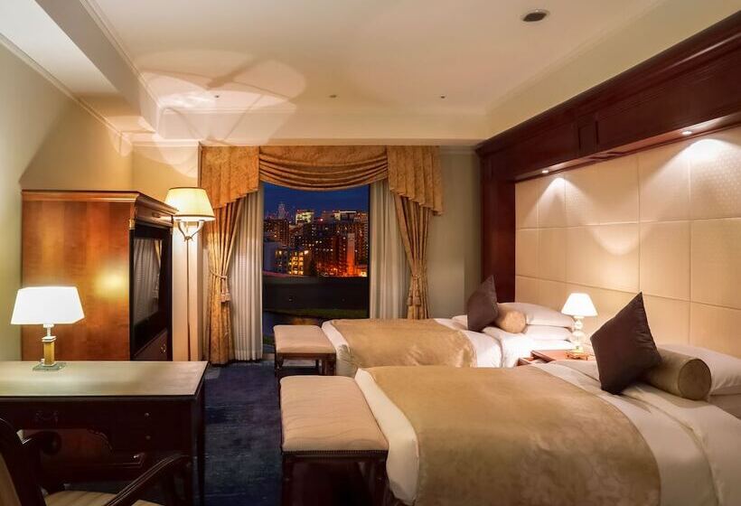 Королевский Люкс, Premier Hotel  Tsubaki  Sapporo