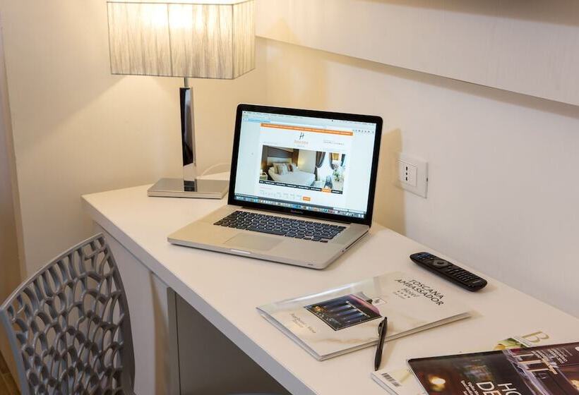 Номер Deluxe, Toscana Ambassador