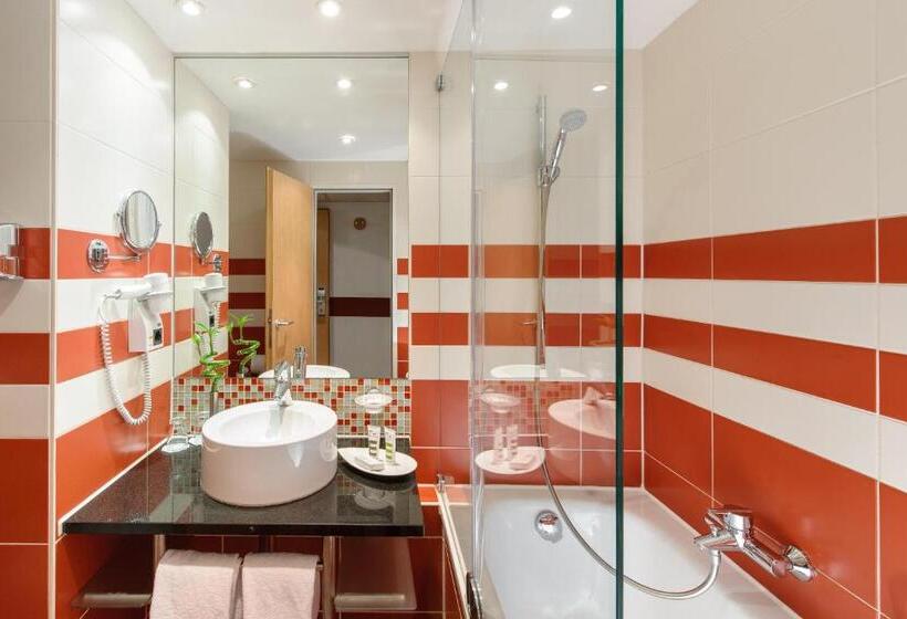 Номер Стандарт, Mercure Hotel München Schwabing
