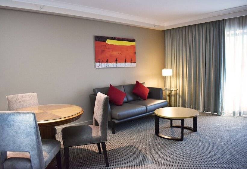 스위트, Stamford Plaza Sydney Airport Hotel & Conference Centre
