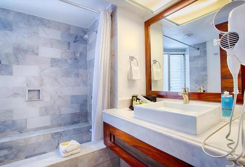 اتاق استاندارد با 2 تخت دوبل, Vamar Vallarta Marina & Beach Resort
