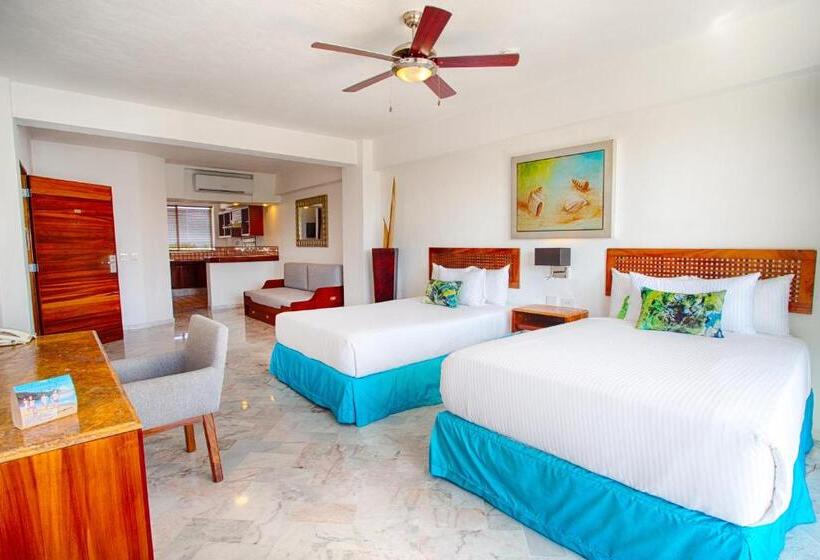 اتاق سوپریور با بالکن, Vamar Vallarta Marina & Beach Resort
