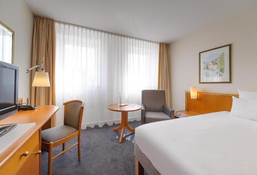 Номер Стандарт, Novotel Freiburg Am Konzerthaus
