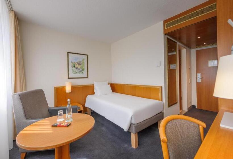 Номер Стандарт Индивидуальный, Novotel Freiburg Am Konzerthaus
