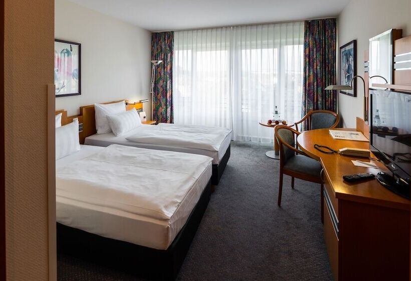 Номер Economy, Ramada By Wyndham Dresden