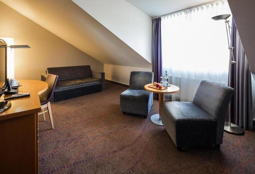 Полулюкс Superior, Ramada By Wyndham Dresden