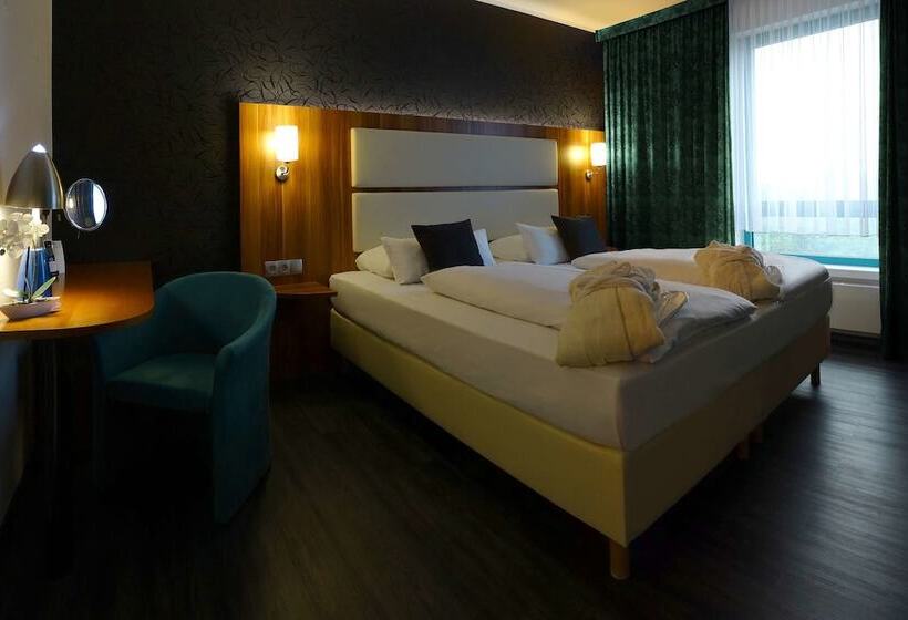 Номер Комфорт, Best Western Plaza Hotel Zwickau