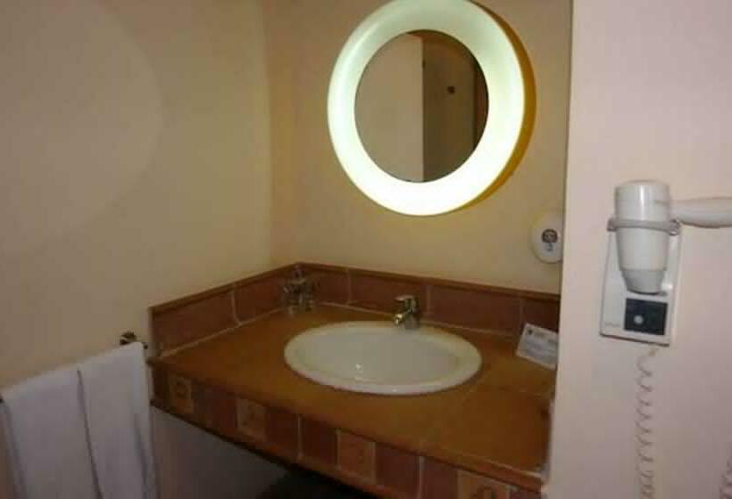 ویلای 2 خوابه, Flag Hotel Foya Branca