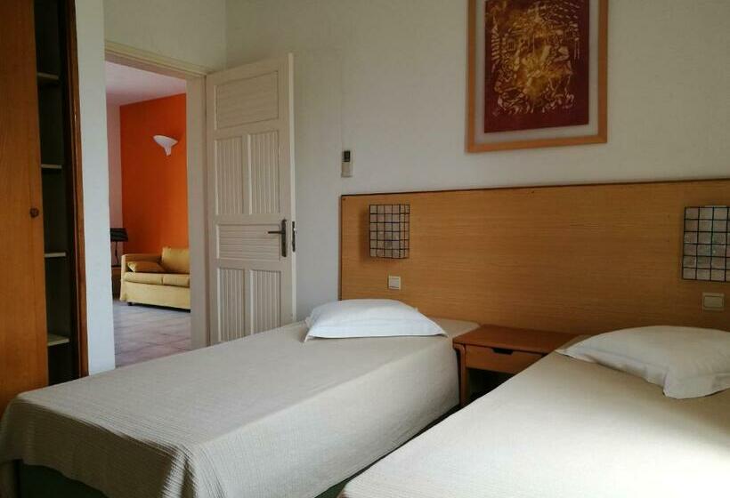سوییت جونیور, Flag Hotel Foya Branca