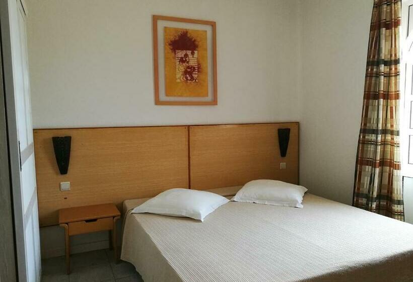 اتاق استاندارد سه نفره, Flag Hotel Foya Branca