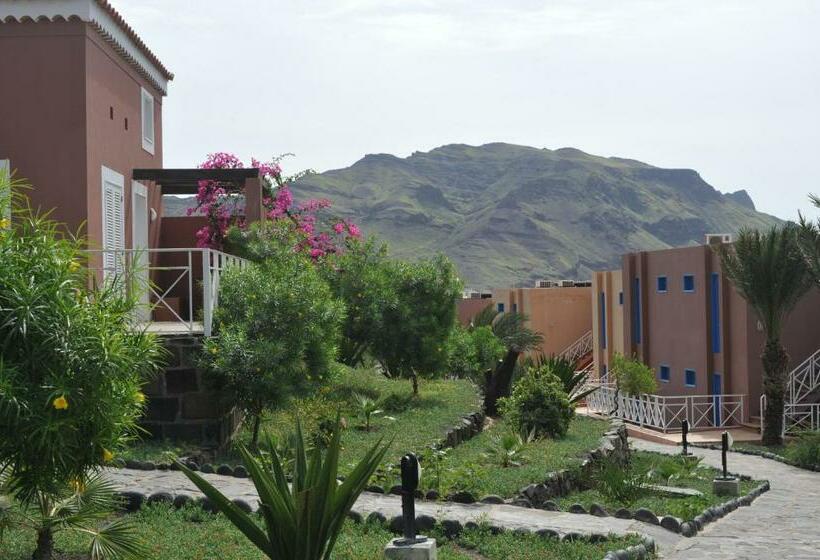 سوییت جونیور, Flag Hotel Foya Branca