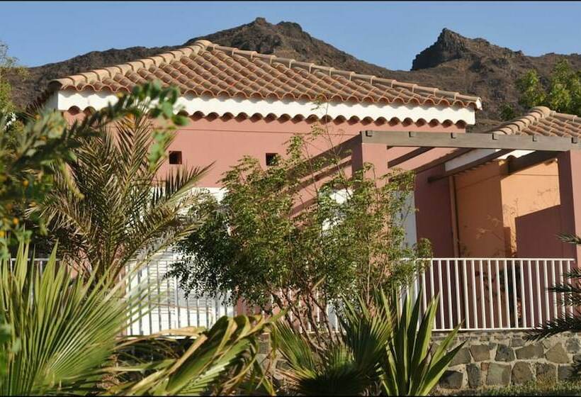 ویلای 2 خوابه, Flag Hotel Foya Branca