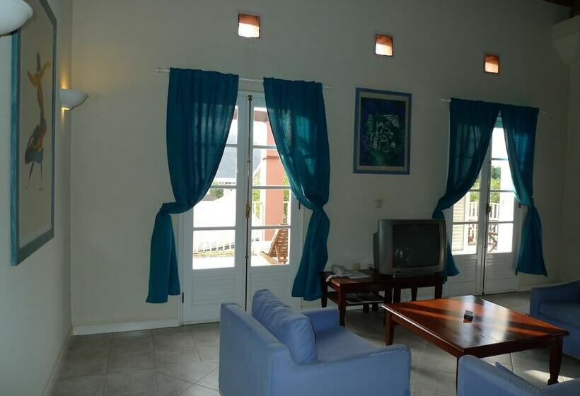 ویلای 3 خوابه, Flag Hotel Foya Branca