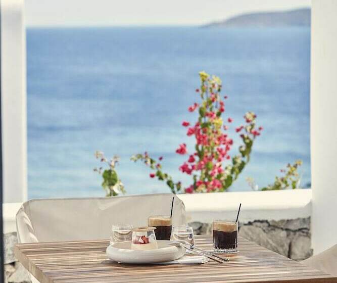 Номер Superior Вид на Море, Katikies Mykonos - The Leading Hotels Of The World