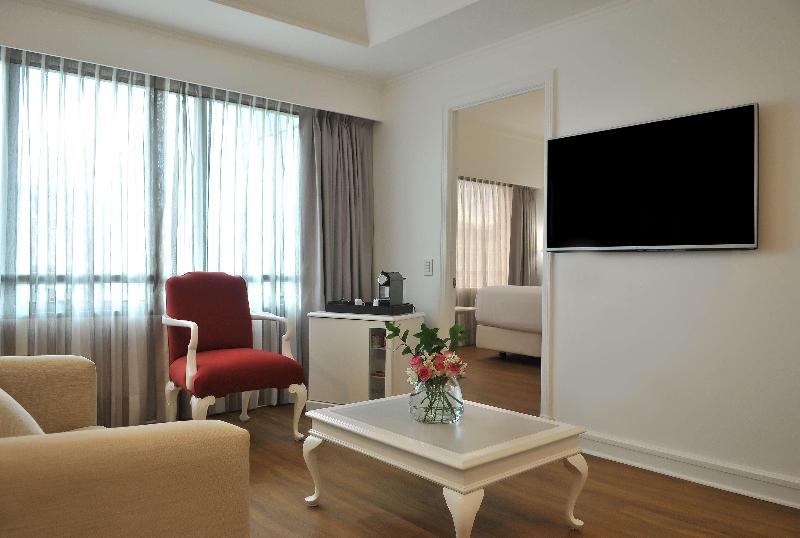 سوییت جونیور, NH Collection Plaza Santiago