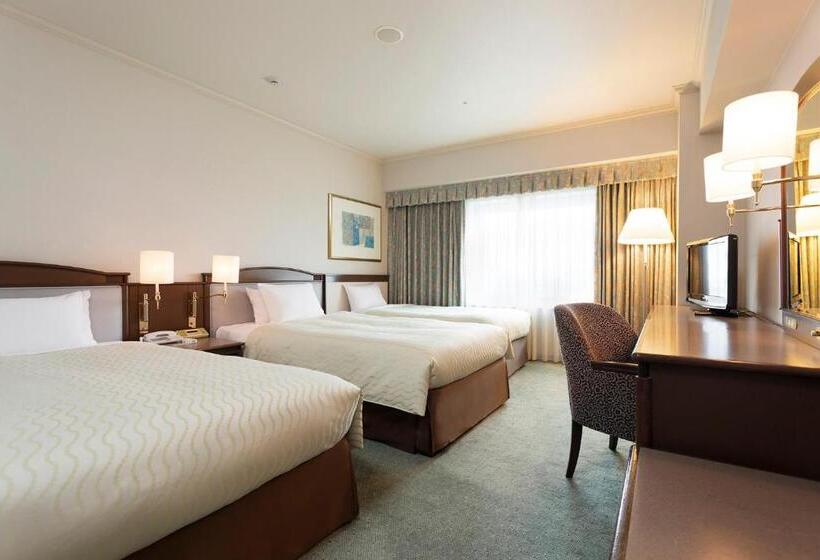 Трежместный Номер Economy, Nikko Kansai Airport   3 Mins Walk To The Airport