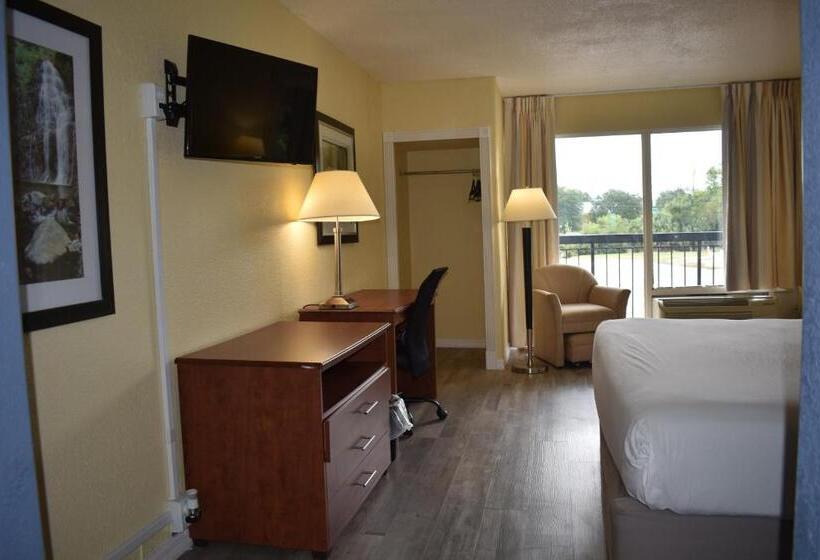 침실 2개 스위트, Days Inn By Wyndham Wildwood I75