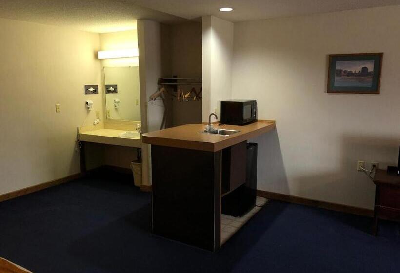 Люкс, Denison Inn & Suites