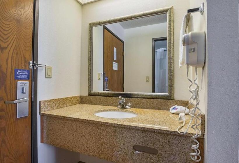 Люкс Кровать Кинг, Motel 6 Waterloo, Ia   Crossroads Mall   Cedar Falls
