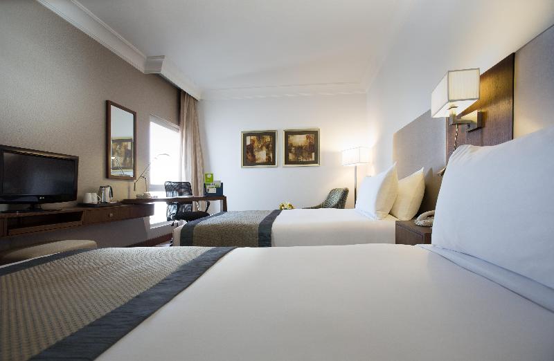 Номер Премиум, Copthorne Downtown By Millennium