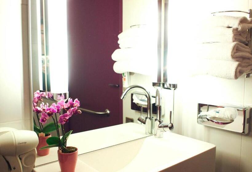 Апартаменты 2 Спальни, Ibis Styles Angers Centre Gare