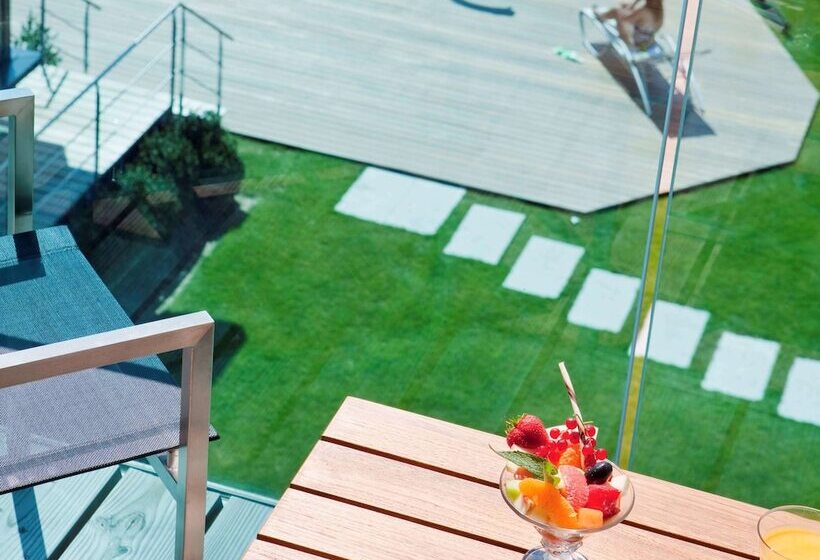 Номер Executive, Novotel Lausanne Bussigny