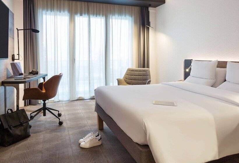 Номер Executive, Novotel Lausanne Bussigny