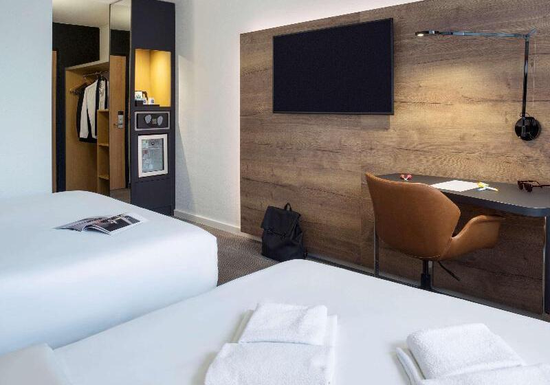 Номер Superior, Novotel Lausanne Bussigny