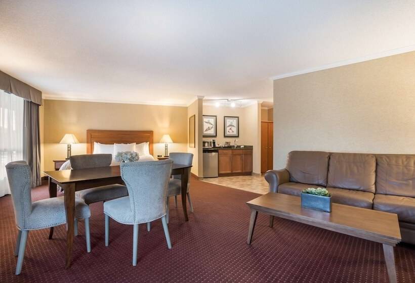 Люкс, Best Western Plus Norwester Hotel & Conference Centre